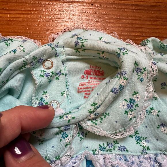 Baby Okie Dokie green blue floral ruffle collar one piece romper SIZE 0-3M - Picture 2 of 5